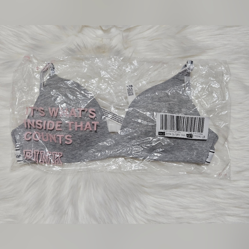 PINK Wear Everwhere Push Up Wireless Bra